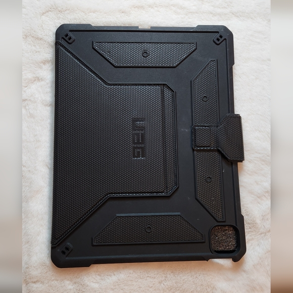 Urban Armor Gear Metropolis Series Black Case for IPad Pro 12.9" 5th Gen New - Picture 9 of 16